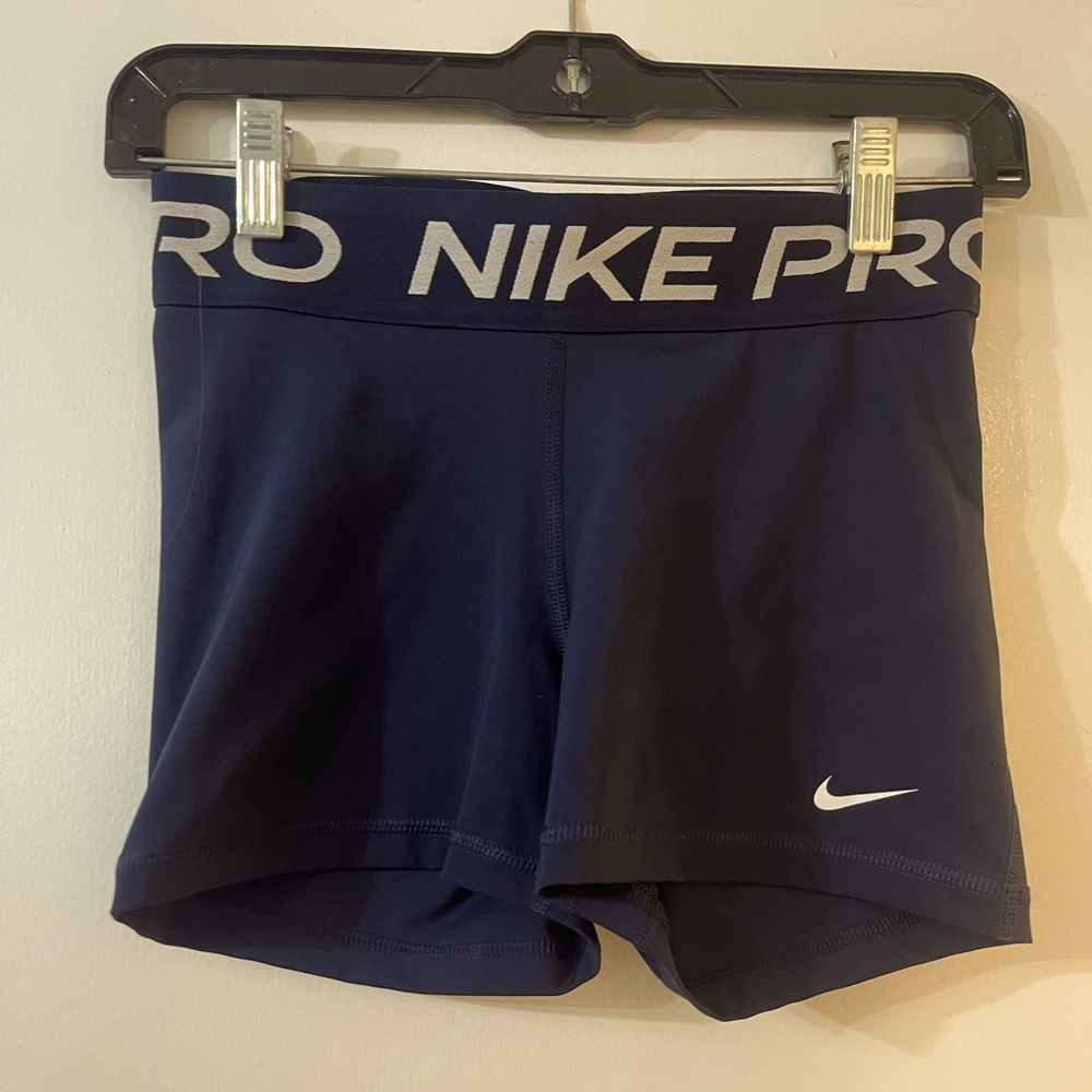 Nike pro athletic shorts
